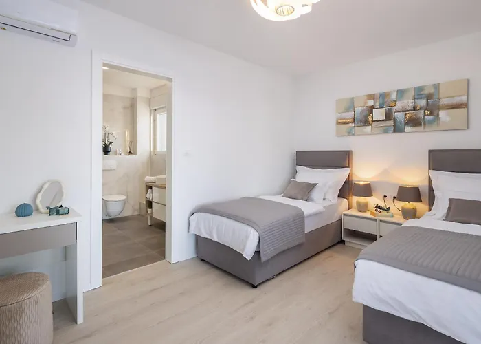 Luxury Seaside Villa Porat With Pool, Sauna And Sea View In Kanica - Rogoznica * Zaglavice