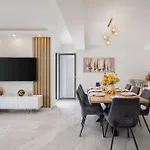 Luxury Seaside Porat With Pool, Sauna And Sea View In Kanica - Rogoznica Villa Zaglavice