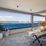Villa Luxury Seaside Porat With Pool, Sauna And Sea View In Kanica - Rogoznica *