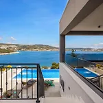Luxury Seaside Porat With Pool, Sauna And Sea View In Kanica - Rogoznica Villa