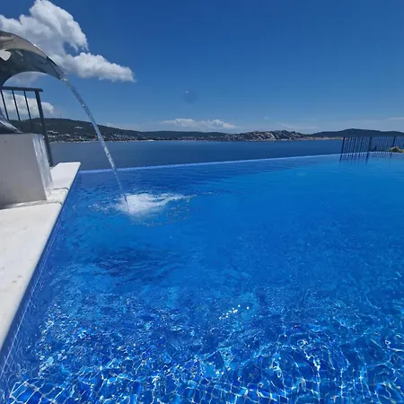 Private Seaside Porat In Ostricka Luka, Kanica, Rogoznica With Pool Villa Zaglavice