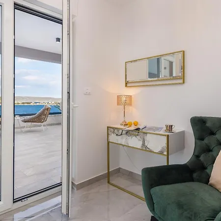 Luxury Seaside Porat With Pool, Sauna And Sea View In Kanica - 빌라