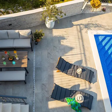 Luxury Seaside Porat With Pool, Sauna And Sea View In Kanica - 빌라 *