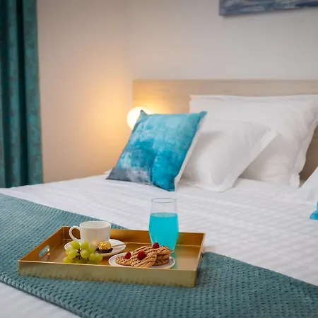 Luxury Seaside Porat With Pool, Sauna And Sea View In Kanica - 빌라 *