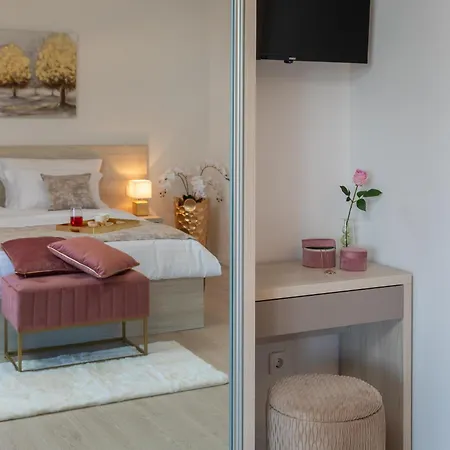 빌라 Luxury Seaside Porat With Pool, Sauna And Sea View In Kanica - 로고즈니차