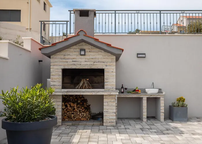 Luxury Seaside Villa Porat With Pool, Sauna And Sea View In Kanica - Rogoznica