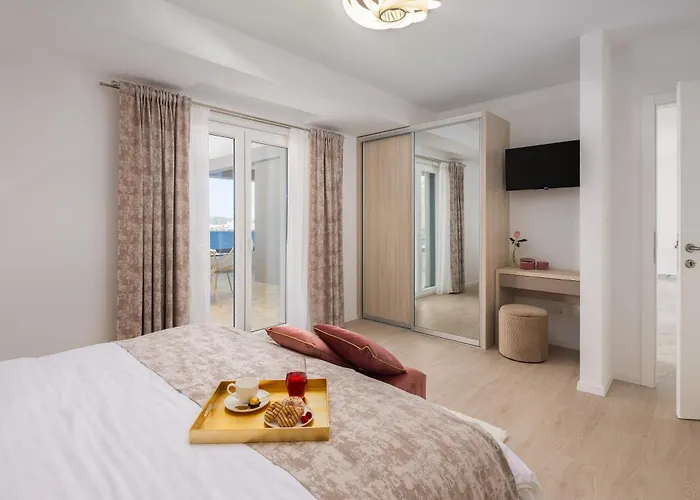 Villa Private Seaside Porat In Ostricka Luka, Kanica, Rogoznica With Pool *