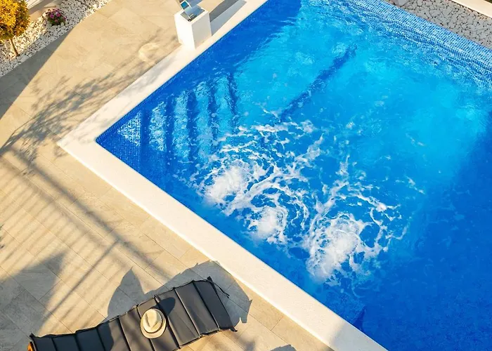 Private Seaside Porat In Ostricka Luka, Kanica, Rogoznica With Pool * Zaglavice